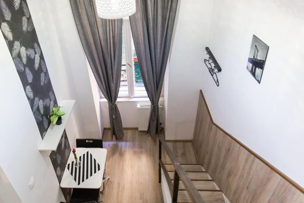 Апартаменти Central Budget Lofts Будапешт Екстер'єр фото